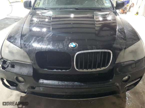 2011 BMW X5 35i with VIN 5UXZV4C58BL413906, listed as a Copart auction lot 48523905 with 161,227 mi miles and Salvage Title. Bid and sale history available at carsss.com. Image 12.