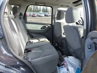 2004 Mazda Tribute LX with VIN 4F2CZ94114KM12271, listed as a IAAI auction lot 41955165 with Not Provided miles and . Bid and sale history available at carsss.com. Image 8.