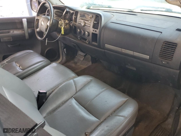 2007 Chevrolet Silverado 2500HD Work Truck with VIN 1GCHC24K97E580119, listed as a Copart auction lot 74876924 with NaN miles and Salvage Title. Bid and sale history available at carsss.com. Image 8.