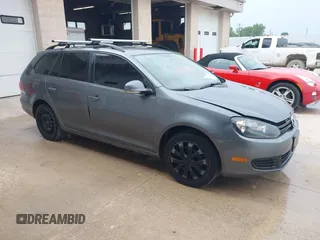 2013 Volkswagen Jetta SE with VIN 3VWPP7AJ5DM635466, listed as a IAAI auction lot 42501242 with 198,252 mi miles and . Bid and sale history available at DreamBid. Image 1.