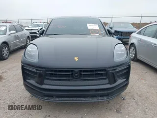 2022 Porsche Macan with VIN WP1AA2A52NLB06879, listed as a IAAI auction lot 41529228 with 34,309 mi miles and . Bid and sale history available at DreamBid. Image 12.