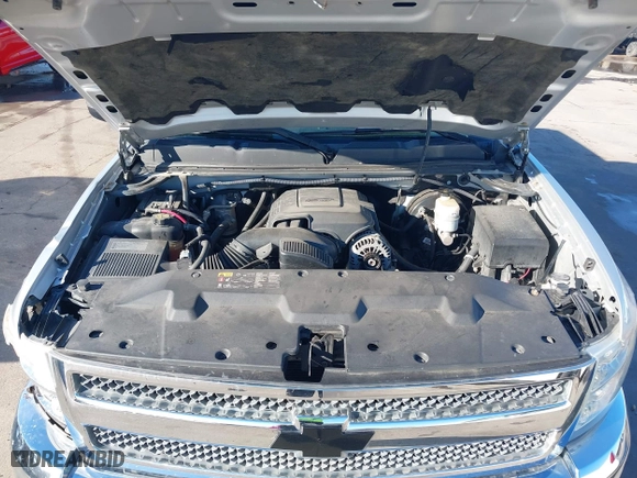 2012 Chevrolet Silverado 1500 LT with VIN 1GCRCSE06CZ249924, listed as a IAAI auction lot 41665113 with 118,830 mi miles. Bid and sale history available at carsss.com. Image 10.
