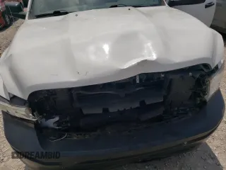 2016 Ram 1500 Tradesman z VIN 3C6JR6DT9GG363735, wystawiony jako Copart lot #56170895 z przebiegiem 18 269 mil mil oraz Szkoda całkowita • Salvage title. Historia ofert i sprzedaży dostępna na DreamBid. Obrazek 11.