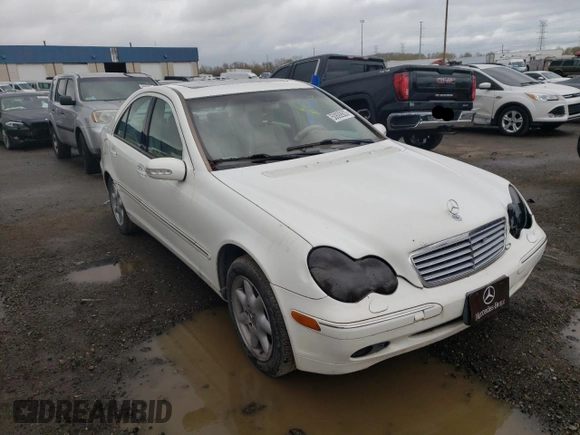 2003 Mercedes-Benz C 240 с VIN WDBRF81J83F372360, выставлен на аукционе Copart как лот 50892603 с пробегом 75 530 миль миль и Чистый • Clean title. История ставок и продаж доступна на DreamBid. Изображение 4.