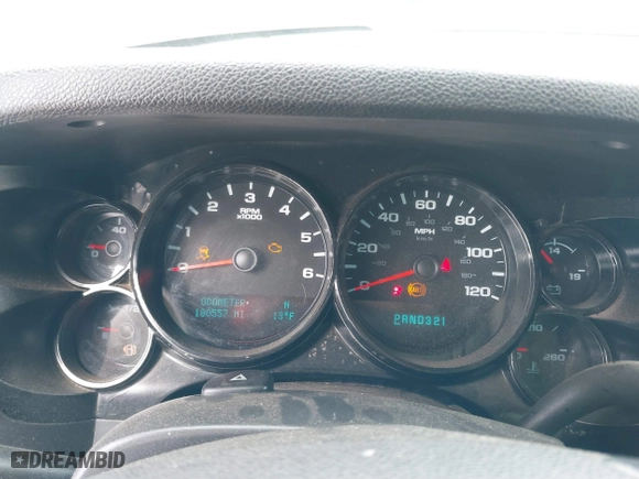 2009 Chevrolet Silverado 1500 LT with VIN 2GCEK29J991112885, listed as a IAAI auction lot 41632179 with 180,557 mi miles. Bid and sale history available at carsss.com. Image 7.