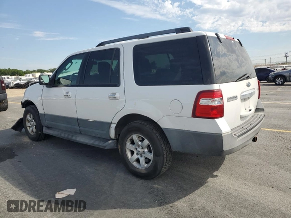 2011 Ford Expedition XL with VIN 1FMJU1G52BEF44792, listed as a Copart auction lot 60239245 with 162,250 mi miles and Salvage title. Bid and sale history available at DreamBid. Image 2.