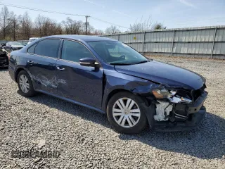 2013 Volkswagen Passat S with VIN 1VWAP7A3XDC003555, listed as a Copart auction lot 51424725 with 173,111 mi miles and Salvage Title. Bid and sale history available at carsss.com. Image 4.