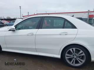 2015 Mercedes-Benz E 350 Luxury with VIN WDDHF8JB1FB105424, listed as a IAAI auction lot 42007986 with 122,308 mi miles and . Bid and sale history available at DreamBid. Image 14.