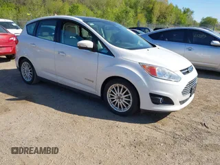 2013 Ford C-Max SEL with VIN 1FADP5BUXDL529427, listed as a IAAI auction lot 42200425 with 91,208 mi miles and . Bid and sale history available at DreamBid. Image 1.