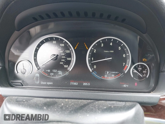 2013 BMW 6 Series 640i with VIN WBALW7C51DDX58713, listed as a IAAI auction lot 42005436 with 77,563 mi miles and . Bid and sale history available at carsss.com. Image 7.