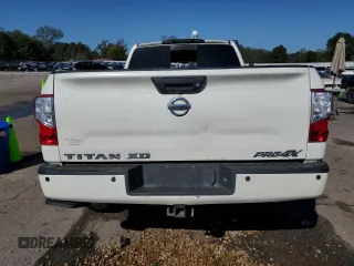 2019 Nissan Titan XD SV with VIN 1N6BA1F41KN520359, listed as a Copart auction lot 81355334 with 0 mi miles and Salvage Title. Bid and sale history available at carsss.com. Image 6.