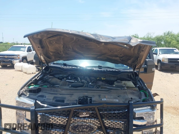 2017 Ford F-250 Lariat с VIN 1FT7W2BT6HEC24808, выставлен на аукционе IAAI как лот 42385098 с пробегом 82 094 миль миль и . История ставок и продаж доступна на DreamBid. Изображение 10.