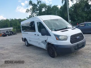 2015 Ford Transit XL z VIN 1FBZX2CM5FKB16521, wystawiony jako IAAI lot #42577803 z przebiegiem 63 027 mil mil oraz . Historia ofert i sprzedaży dostępna na DreamBid. Obrazek 1.