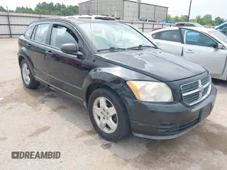 2008 Dodge Caliber SXT z VIN 1B3HB48B78D541501, wystawiony jako IAAI lot #42262703 z przebiegiem 197 687 mil mil oraz . Historia ofert i sprzedaży dostępna na DreamBid. Obrazek 1.