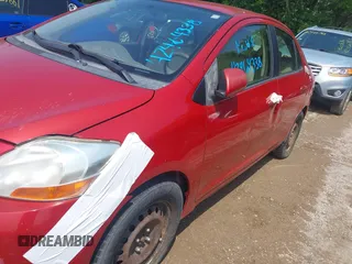 2009 Toyota Yaris с VIN JTDBT903591322672, выставлен на аукционе IAAI как лот 42464338 с пробегом 206 850 миль миль и . История ставок и продаж доступна на DreamBid. Изображение 13.