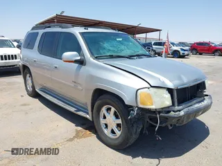 2005 GMC Envoy Denali z VIN 1GKES66M256205213, wystawiony jako IAAI lot #42356057 z przebiegiem 200 245 mil mil oraz . Historia ofert i sprzedaży dostępna na DreamBid. Obrazek 1.