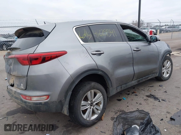 2018 Kia Sportage LX with VIN KNDPMCAC7J7366379, listed as a IAAI auction lot 41229341 with Not Provided miles. Bid and sale history available at carsss.com. Image 4.