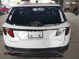 2024 Hyundai Tucson SEL z VIN KM8JBCDE4RU348066, wystawiony jako IAAI lot #40451653 z przebiegiem 3 742 mil mil oraz . Historia ofert i sprzedaży dostępna na DreamBid. Obrazek 6.