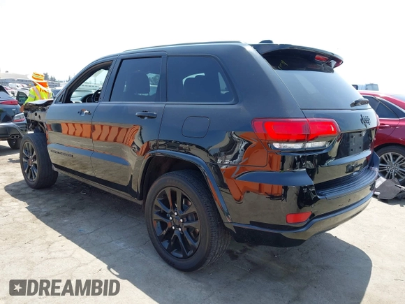 2019 Jeep Grand Cherokee Laredo z VIN 1C4RJEAG7KC858239, wystawiony jako IAAI lot #42587403 z przebiegiem 41 879 mil mil oraz . Historia ofert i sprzedaży dostępna na DreamBid. Obrazek 3.
