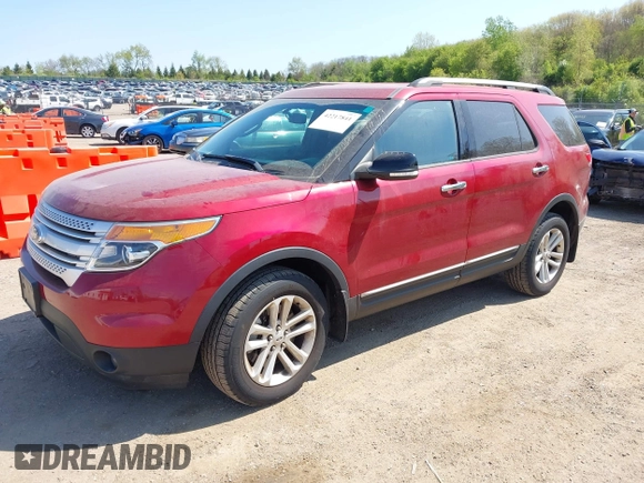 2014 Ford Explorer XLT with VIN 1FM5K8D85EGC34501, listed as a IAAI auction lot 42217841 with 67,830 mi miles and . Bid and sale history available at carsss.com. Image 2.