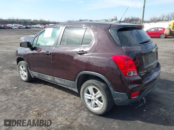 2020 Chevrolet Trax LS with VIN KL7CJNSB7LB349426, listed as a IAAI auction lot 41616917 with 39,032 mi miles. Bid and sale history available at carsss.com. Image 3.