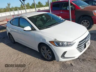 2018 Hyundai Elantra SEL z VIN 5NPD84LF1JH332602, wystawiony jako IAAI lot #40072218 z przebiegiem 146 149 mil mil oraz . Historia ofert i sprzedaży dostępna na DreamBid. Obrazek 1.