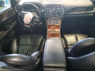 2018 Lincoln Continental Reserve with VIN 1LN6L9RP1J5605697, listed as a Copart auction lot 71154293 with 119,147 mi miles. Bid and sale history available at carsss.com. Image 8.