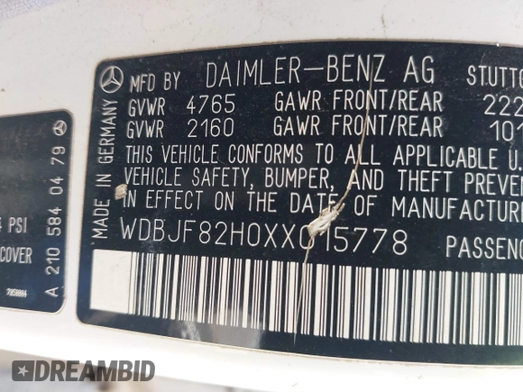 1999 Mercedes-Benz E-Class with VIN WDBJF82H0XX015778, listed as a IAAI auction lot 41269886 with 184,011 mi miles. Bid and sale history available at carsss.com. Image 9.