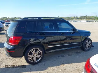 2014 Mercedes-Benz GLK 350 with VIN WDCGG5HB8EG309091, listed as a IAAI auction lot 41837216 with 174,927 mi miles and . Bid and sale history available at carsss.com. Image 14.