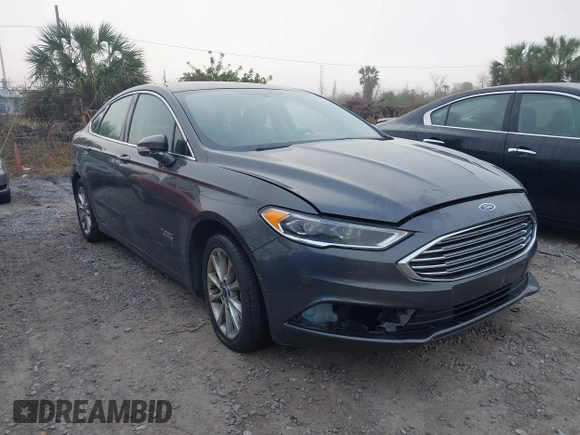 2018 Ford Fusion Energi SE with VIN 3FA6P0PU1JR130262, listed as a IAAI auction lot 41495217 with 68,708 mi miles. Bid and sale history available at carsss.com. Image 1.