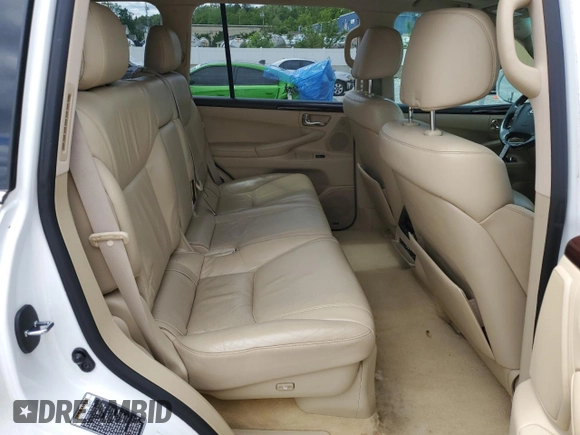 2011 Lexus LX 570 z VIN JTJHY7AXXB4061977, wystawiony jako Copart lot #57298345 z przebiegiem 177 793 mil mil oraz Szkoda całkowita • Salvage title. Historia ofert i sprzedaży dostępna na DreamBid. Obrazek 11.