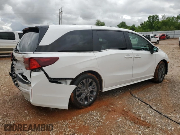 2025 Honda Odyssey Touring with VIN 5FNRL6H8XSB039033, listed as a Copart auction lot 56111255 with 4,842 mi miles and Salvage title. Bid and sale history available at DreamBid. Image 3.