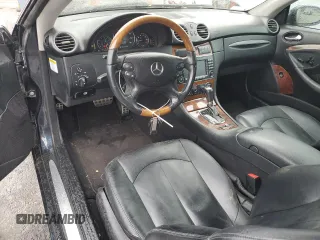 2006 Mercedes-Benz CLK 350 z VIN WDBTK56J96F171256, wystawiony jako Copart lot #47229775 z przebiegiem 194 506 mil mil oraz Szkoda całkowita • Salvage title. Historia ofert i sprzedaży dostępna na DreamBid. Obrazek 8.