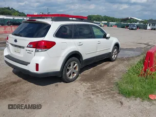 2014 Subaru Outback Limited with VIN 4S4BRBLC2E3309969, listed as a IAAI auction lot 42782324 with 187,771 mi miles and . Bid and sale history available at DreamBid. Image 4.