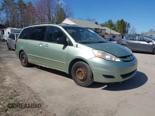 2009 Toyota Sienna CE with VIN 5TDZK23C29S233245, listed as a IAAI auction lot 42090217 with 340,012 mi miles. Bid and sale history available at carsss.com. Image 1.