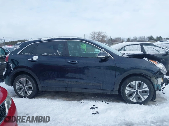 2019 Kia Niro EV EX Premium with VIN KNDCE3LG2K5019941, listed as a IAAI auction lot 41502482 with 70,088 mi miles. Bid and sale history available at carsss.com. Image 14.