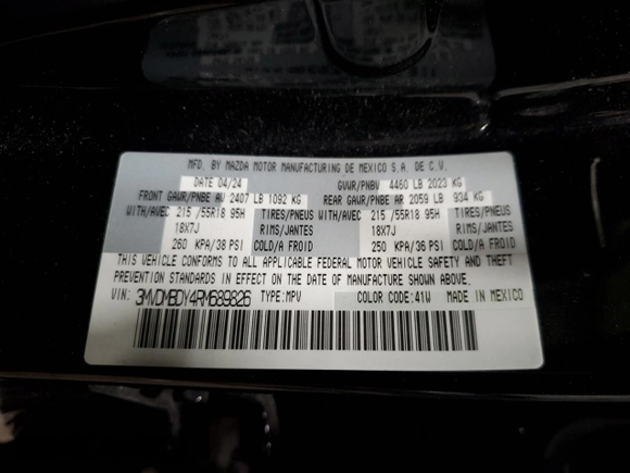 2024 Mazda CX-30 Premium z VIN 3MVDMBDY4RM689826, wystawiony jako Copart lot #43533135 z przebiegiem 10 372 mil mil oraz Szkody całkowita. Historia ofert i sprzedaży dostępna na DreamBid. Obrazek 14.