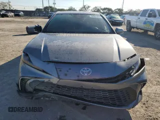 2025 Toyota Camry LE z VIN 4T1DAACK0SU539680, wystawiony jako Copart lot #42923805 z przebiegiem 7 571 mil mil oraz Szkoda całkowita • Salvage title. Historia ofert i sprzedaży dostępna na DreamBid. Obrazek 5.