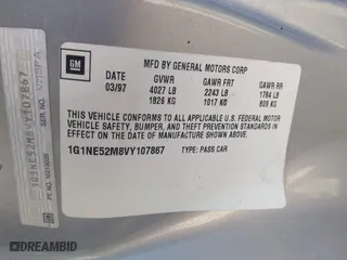 1997 Chevrolet Malibu LS with VIN 1G1NE52M8VY107867, listed as a IAAI auction lot 41766004 with 165,647 mi miles. Bid and sale history available at carsss.com. Image 9.