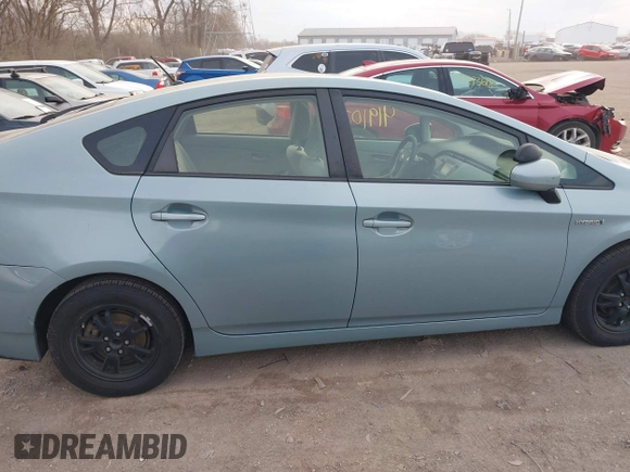 2013 Toyota Prius One z VIN JTDKN3DU2D5629440, wystawiony jako IAAI lot #41910246 z przebiegiem 136 767 mil mil oraz . Historia ofert i sprzedaży dostępna na DreamBid. Obrazek 13.