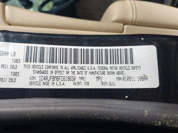 2015 Jeep Grand Cherokee Limited with VIN 1C4RJFBM6FC618650, listed as a IAAI auction lot 42031535 with 133,049 mi miles. Bid and sale history available at carsss.com. Image 9.