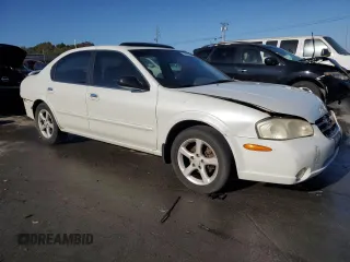 2001 Nissan Maxima SE 20th Anniversary. z VIN JN1CA31A81T313061, wystawiony jako Copart lot #72608504 z przebiegiem 200 484 mil mil oraz Szkoda całkowita • Salvage title. Historia ofert i sprzedaży dostępna na DreamBid. Obrazek 4.