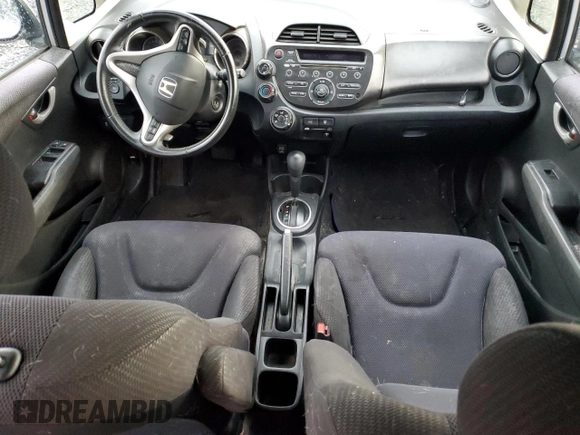 2013 Honda Fit Sport with VIN JHMGE8H52DC026844, listed as a Copart auction lot 86443994 with 0 mi miles and Salvage Title. Bid and sale history available at carsss.com. Image 8.