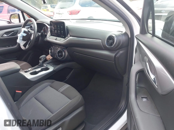 2023 Chevrolet Blazer LT with VIN 3GNKBCR49PS225473, listed as a IAAI auction lot 40869835 with 17,652 mi miles and . Bid and sale history available at DreamBid. Image 5.