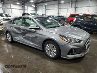 2018 Hyundai Sonata Hybrid SE with VIN KMHE24L37JA082376, listed as a Copart auction lot 76261834 with 97,486 mi miles and Salvage Title. Bid and sale history available at carsss.com. Image 4.