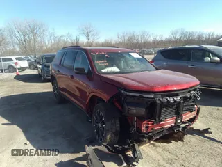 2025 Chevrolet Traverse AWD LT with VIN 1GNEVGRS8SJ157218, listed as a IAAI auction lot 41764010 with 2,833 mi miles and . Bid and sale history available at DreamBid. Image 1.