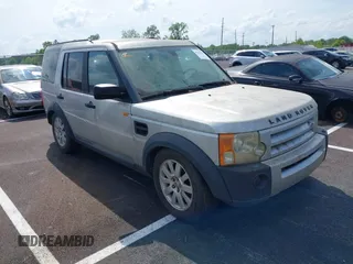 2006 Land Rover LR3 SE z VIN SALAE25486A362506, wystawiony jako IAAI lot #42156198 z przebiegiem 185 218 mil mil oraz . Historia ofert i sprzedaży dostępna na DreamBid. Obrazek 1.