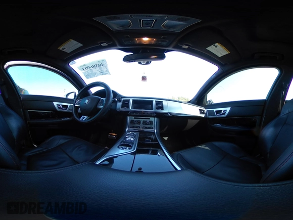 2015 Jaguar XF V6 Portfolio with VIN SAJWJ0FF4F8U72149, listed as a IAAI auction lot 40386903 with 49,055 mi miles. Bid and sale history available at carsss.com. Image 18.