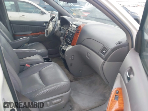 2006 Toyota Sienna XLE with VIN 5TDBA22C46S060507, listed as a IAAI auction lot 41979176 with 171,138 mi miles and . Bid and sale history available at DreamBid. Image 5.