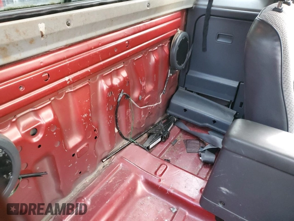 1997 Nissan Frontier XE with VIN 1N6SD16S1VC381310, listed as a Copart auction lot 46367445 with 186,641 mi miles and Clean title. Bid and sale history available at DreamBid. Image 10.